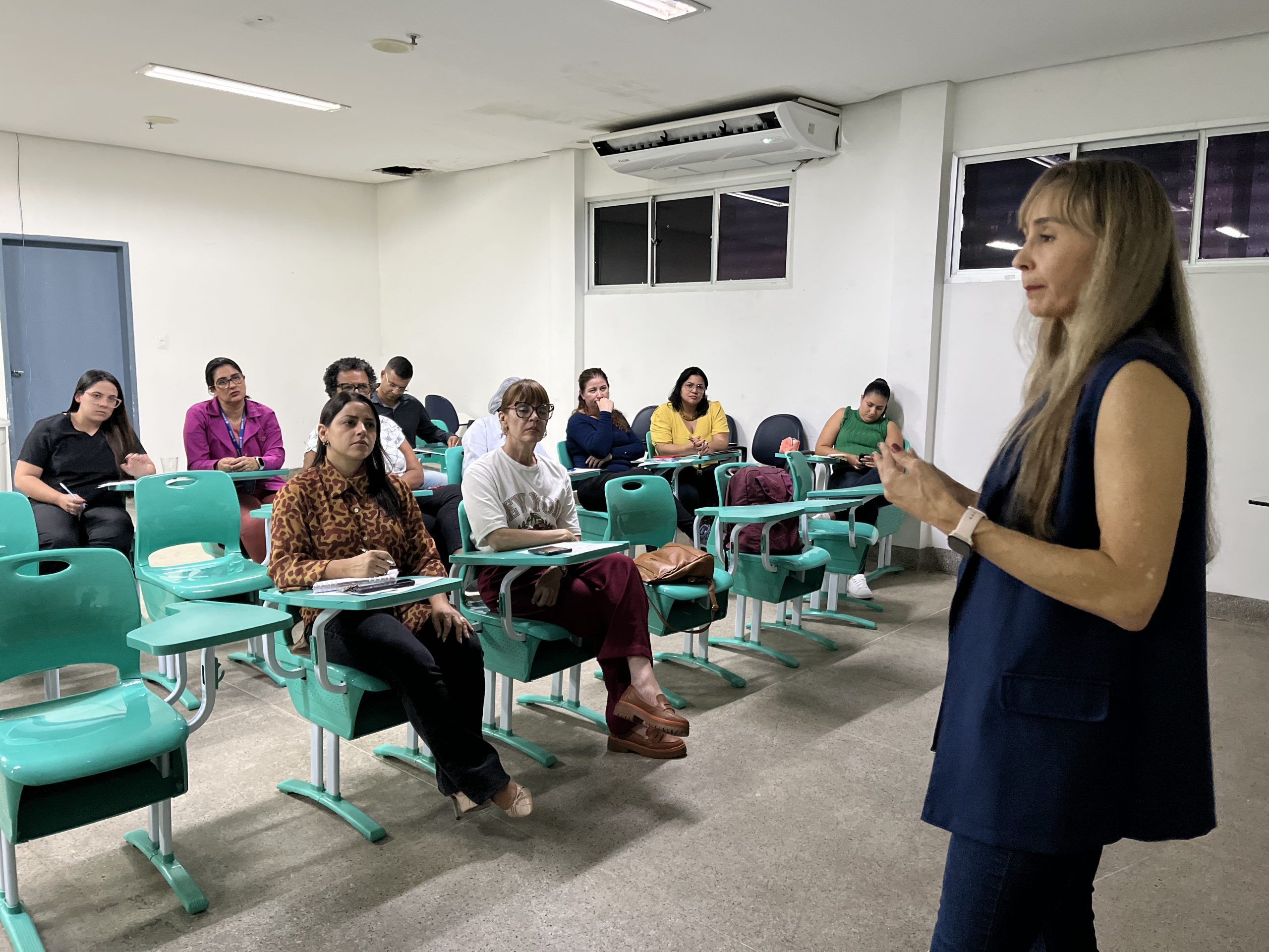 Leia mais sobre o artigo HGE promove palestra para orientar profissionais sobre notificações de violência interpessoal e autoprovocada