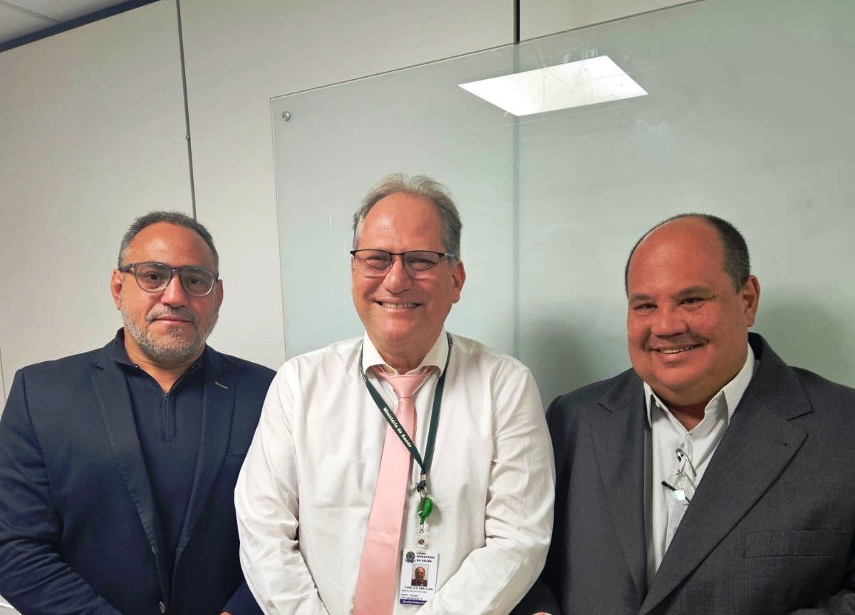 Leia mais sobre o artigo Secretário de Estado da Saúde discute políticas para saúde pública em reunião do Conass em Alagoas