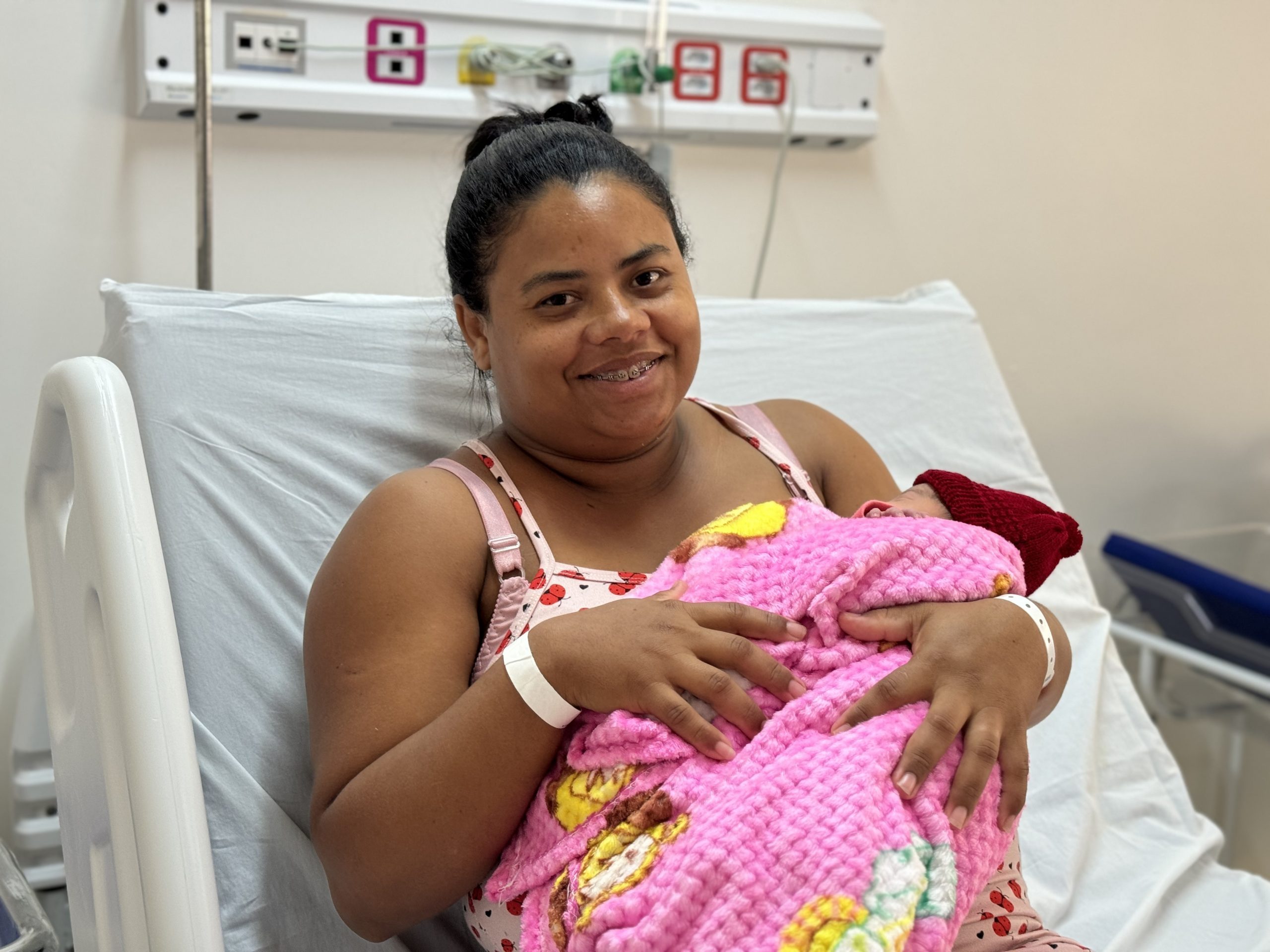 Leia mais sobre o artigo Hospital Regional da Mata reforça importância do leite materno para saúde do bebê Agosto Dourado