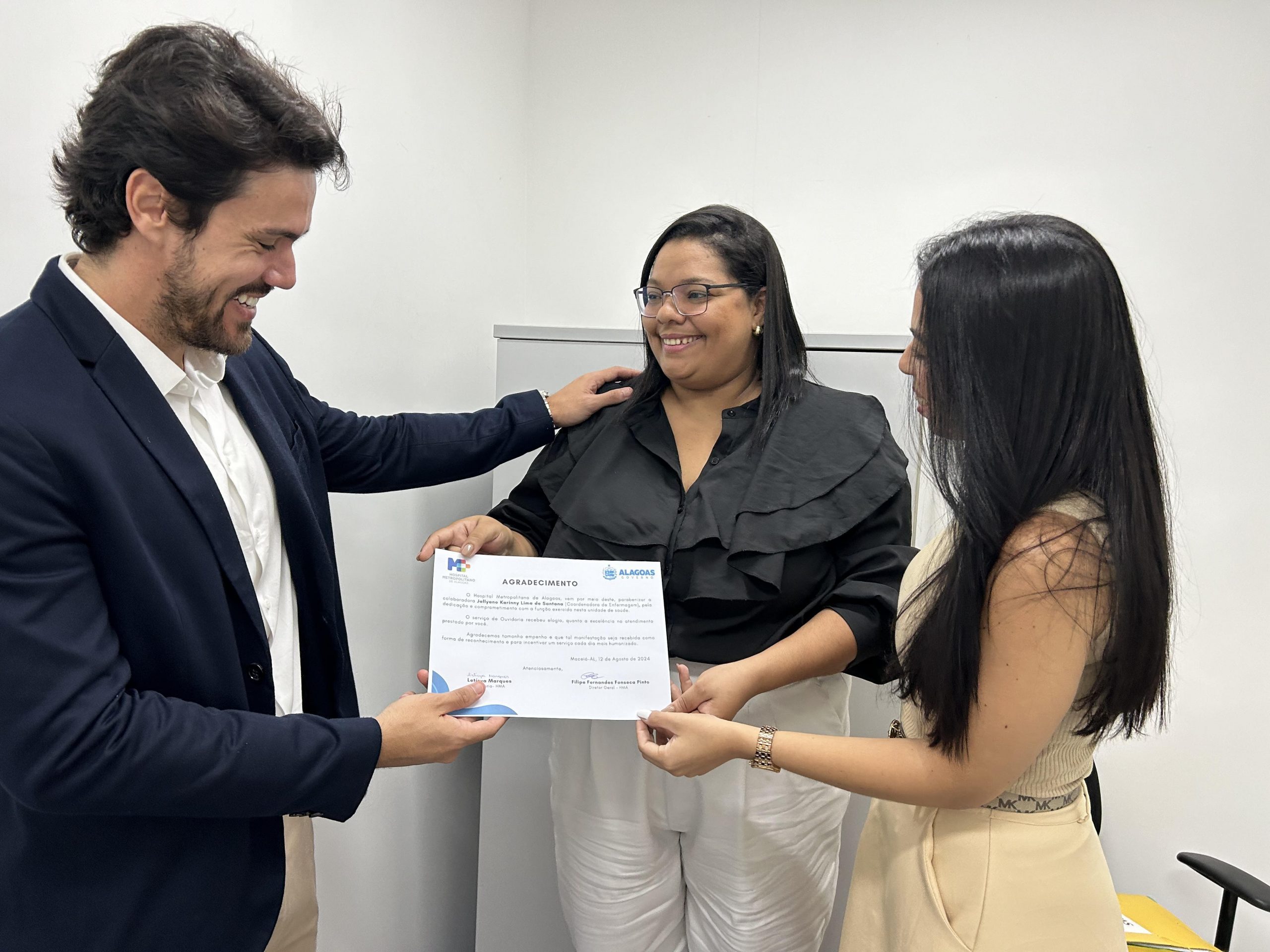 Leia mais sobre o artigo Hospital Metropolitano de Alagoas homenageia profissionais que fazem a diferença na assistência aos pacientes