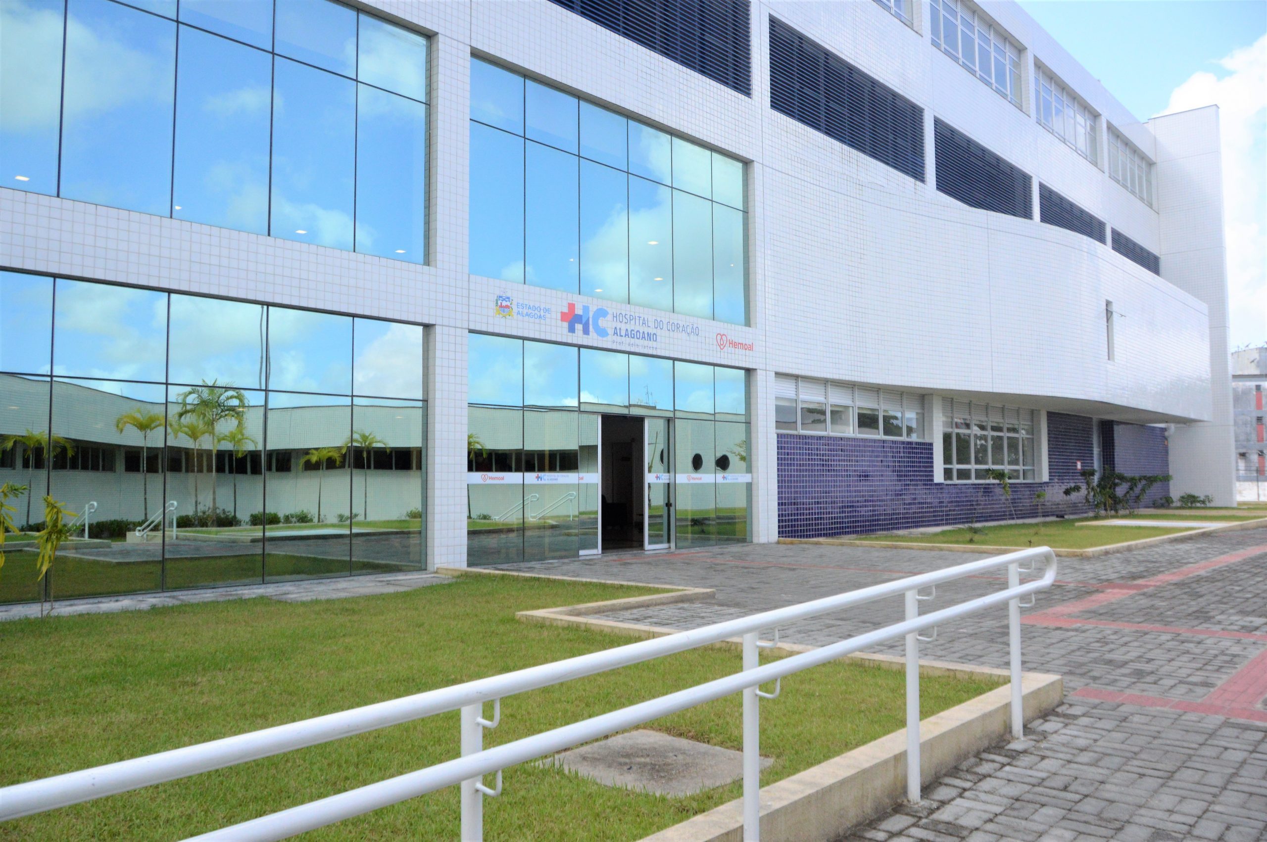 Leia mais sobre o artigo Hospital do Coração Alagoano assegura mais de 40 mil atendimentos em dois anos de funcionamento