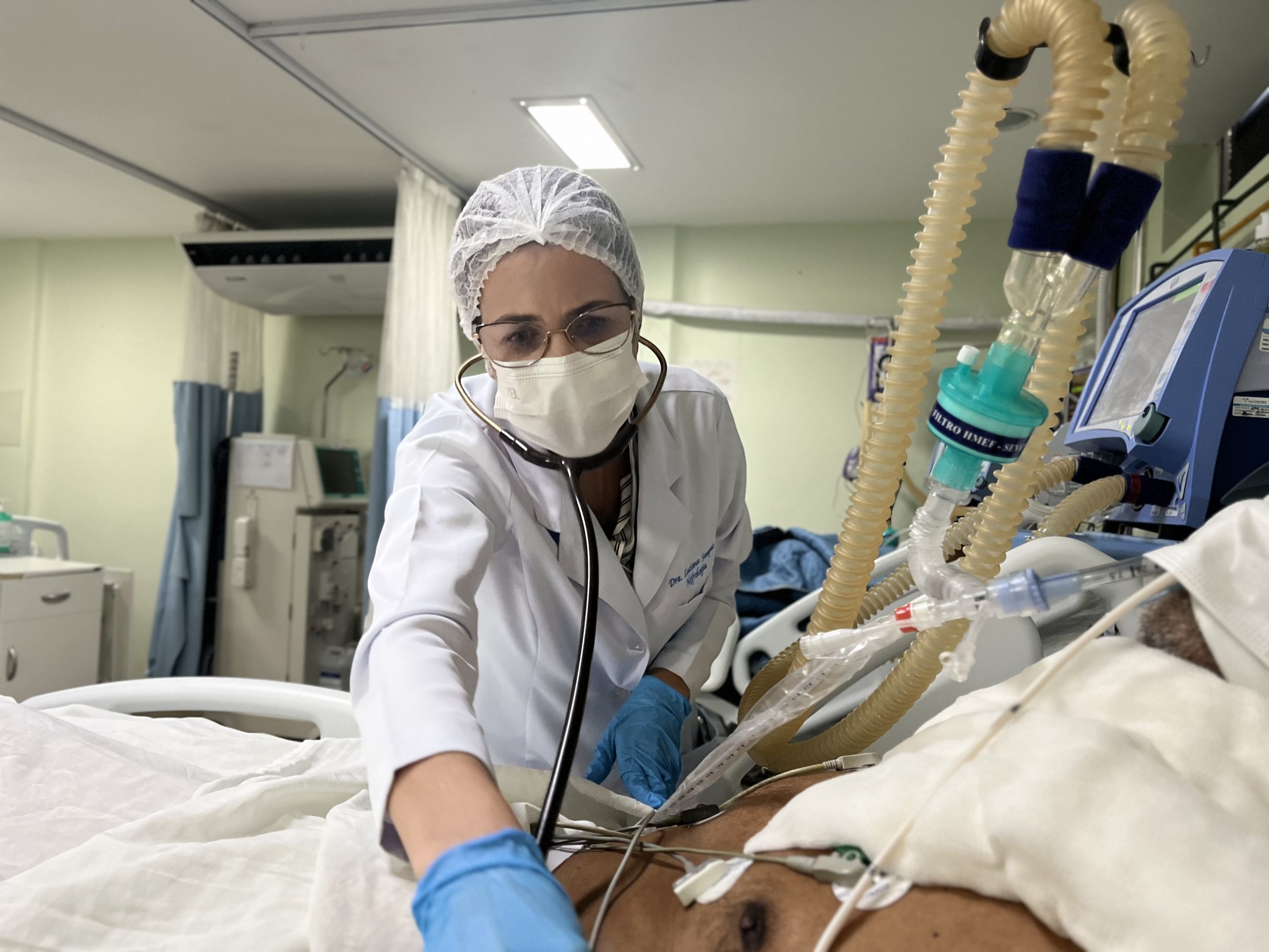 Leia mais sobre o artigo Setembro Verde: Nefrologista do HGE alerta sobre a hipertensão e a necessidade de transplante de rim