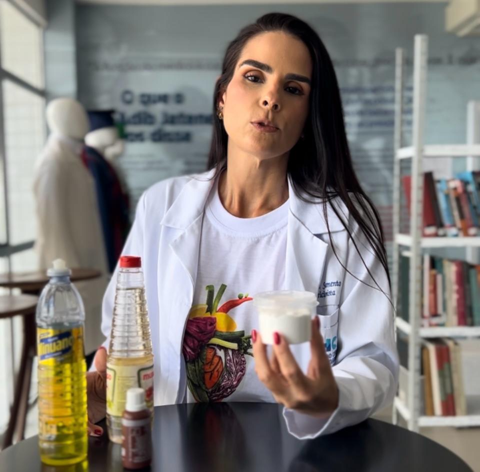 Leia mais sobre o artigo Nutricionista do Hospital do Coração Alagoano explica o passo a passo da higienização de alimentos crus