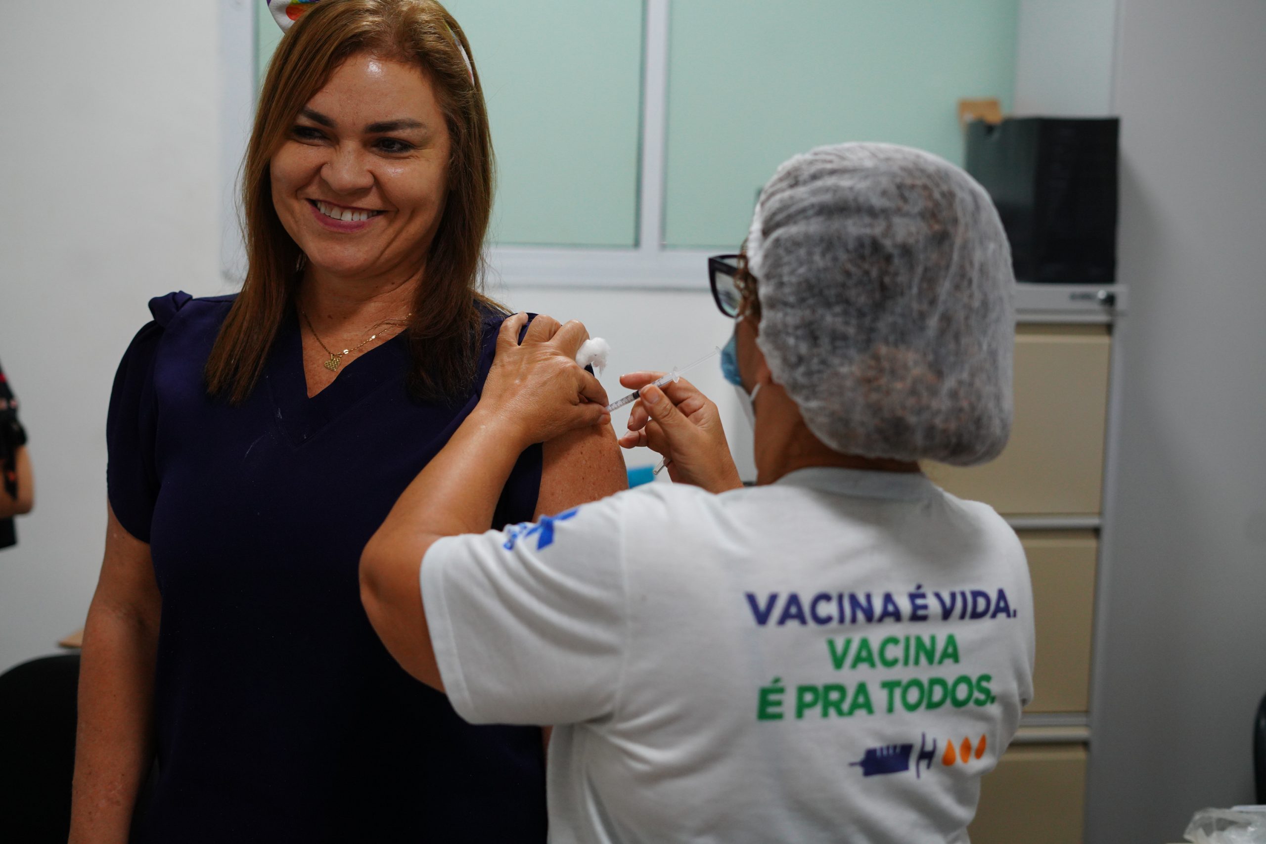 Leia mais sobre o artigo Hospital da Criança de Alagoas realiza a última vacinação de rotina do ano para os colaboradores da unidade 