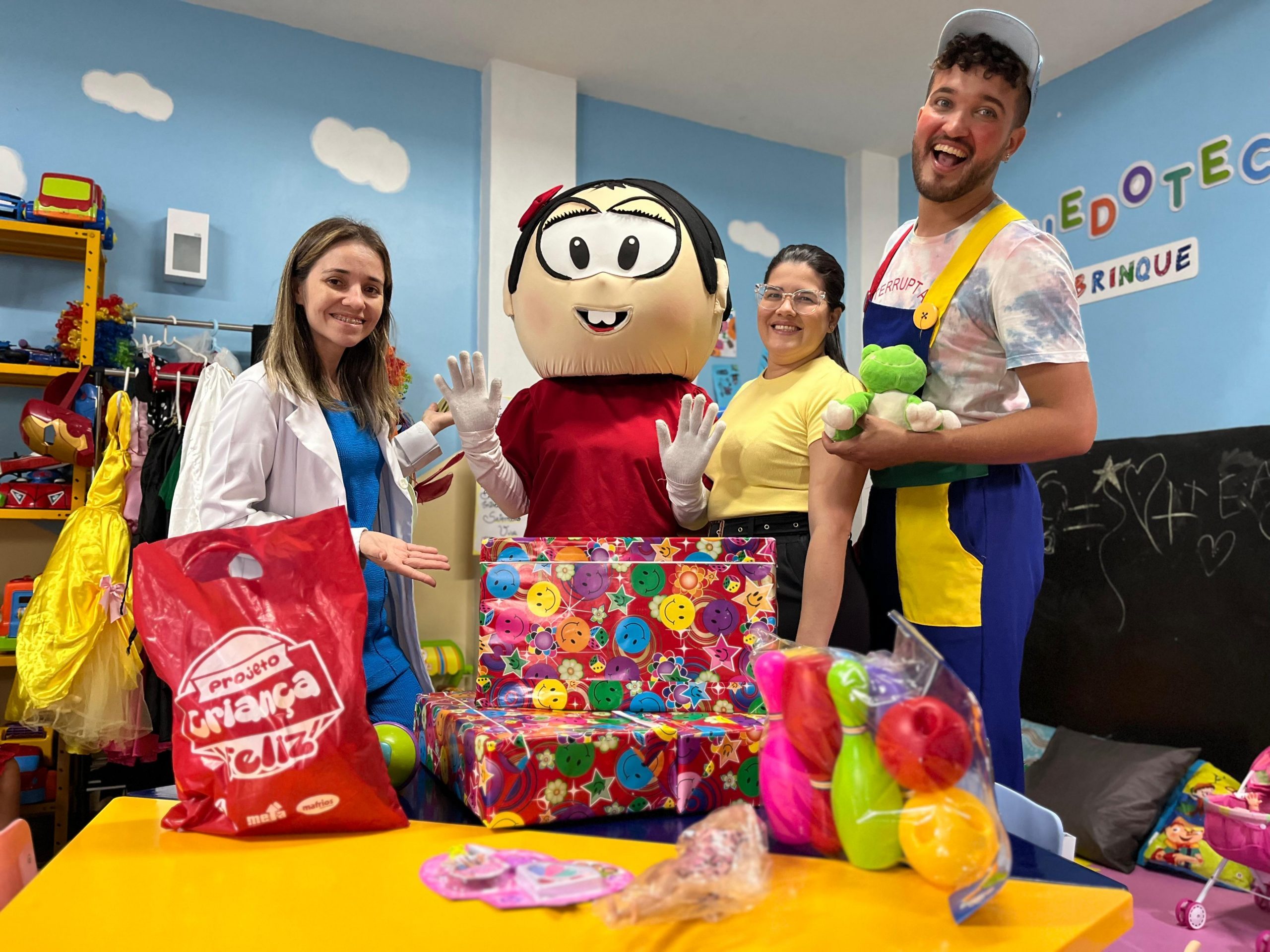 Leia mais sobre o artigo Brinquedoteca realiza doação para o setor infantil da Área Lilás do Hospital de Emergência 