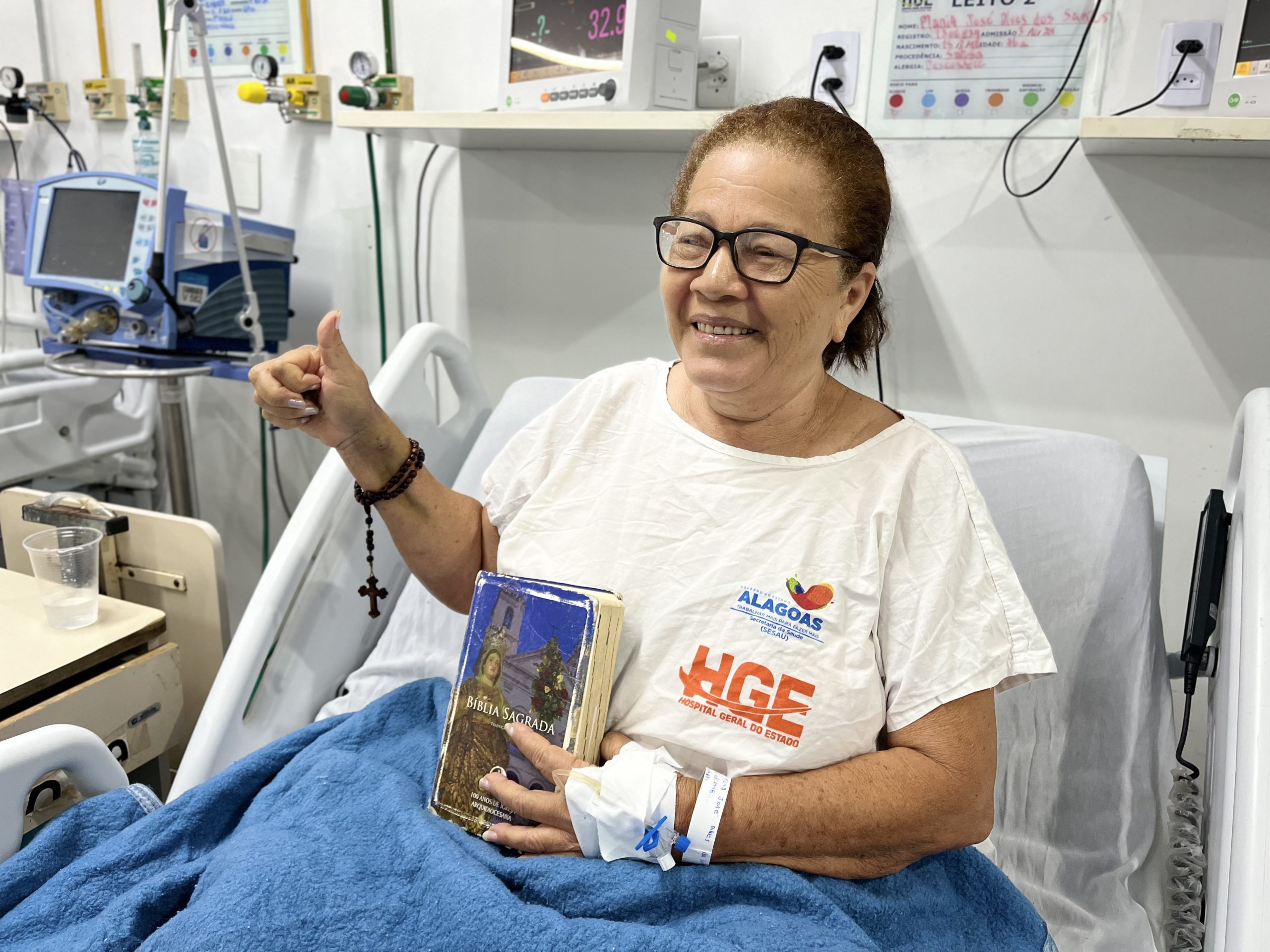 Leia mais sobre o artigo HGE salva a vida de aposentada que sofreu infarto quando se dirigia ao supermercado