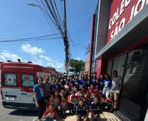 Projeto Samu nas Escolas leva noções de primeiros socorros para alunos do Colégio São Jorge