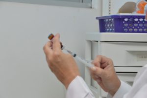 Sesau orienta sobre onde buscar atendimento para receber o soro antirrábico
