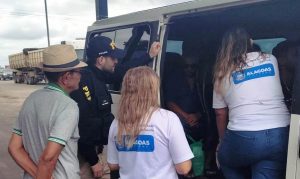 Sesau e PRF/AL realizam ação educativa sobre saúde mental em alusão à campanha Setembro Amarelo