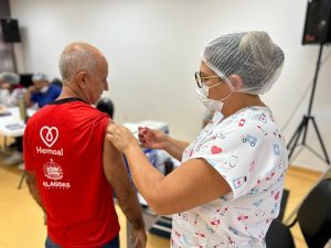 Hemoal e Hospital do Coração Alagoano promovem campanha de atualização do Cartão de Vacinação dos servidores 