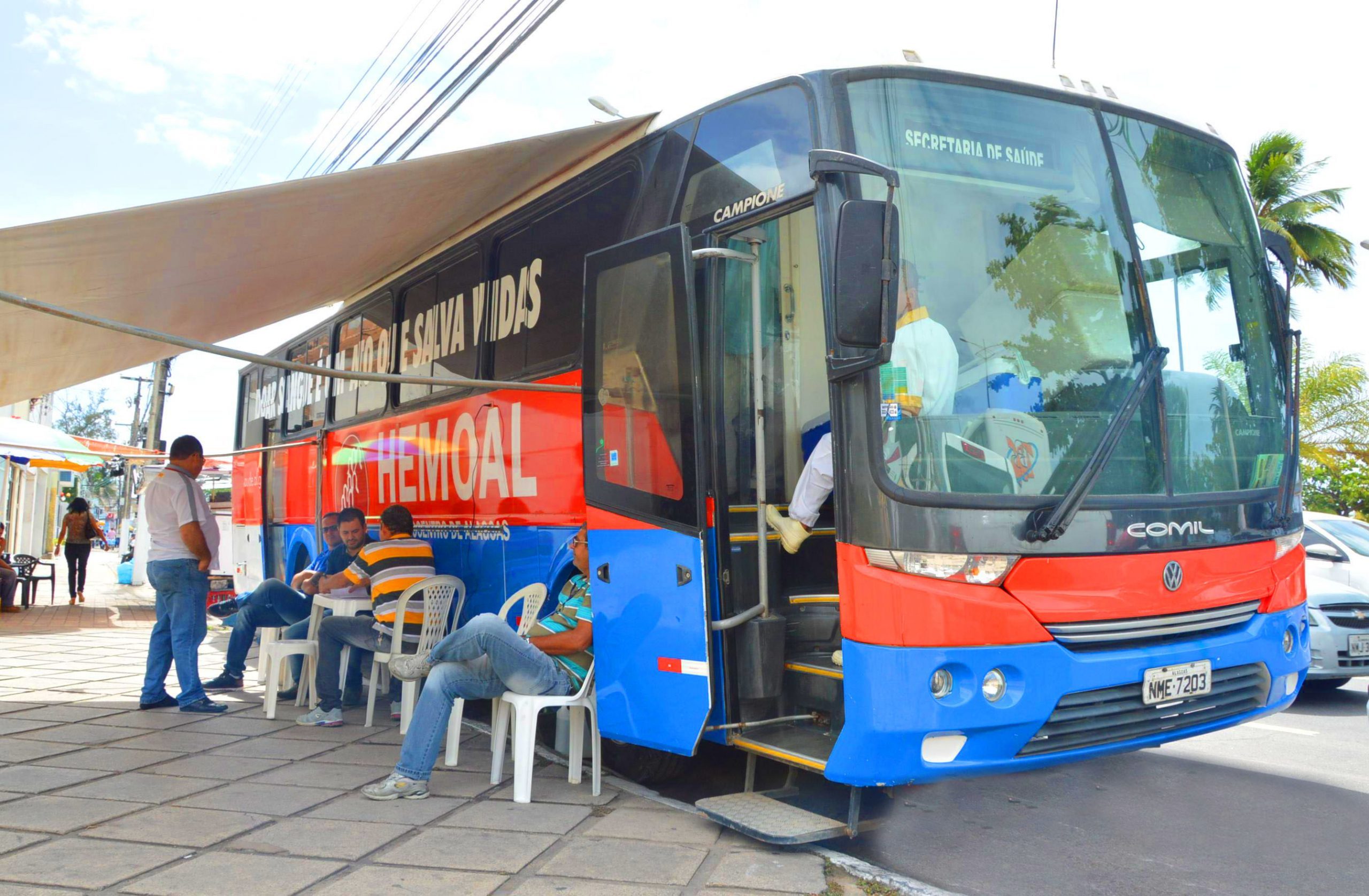 Leia mais sobre o artigo Hemoal realiza coleta itinerante de sangue no Campus da Ufal em Arapiraca nesta quinta-feira (7)