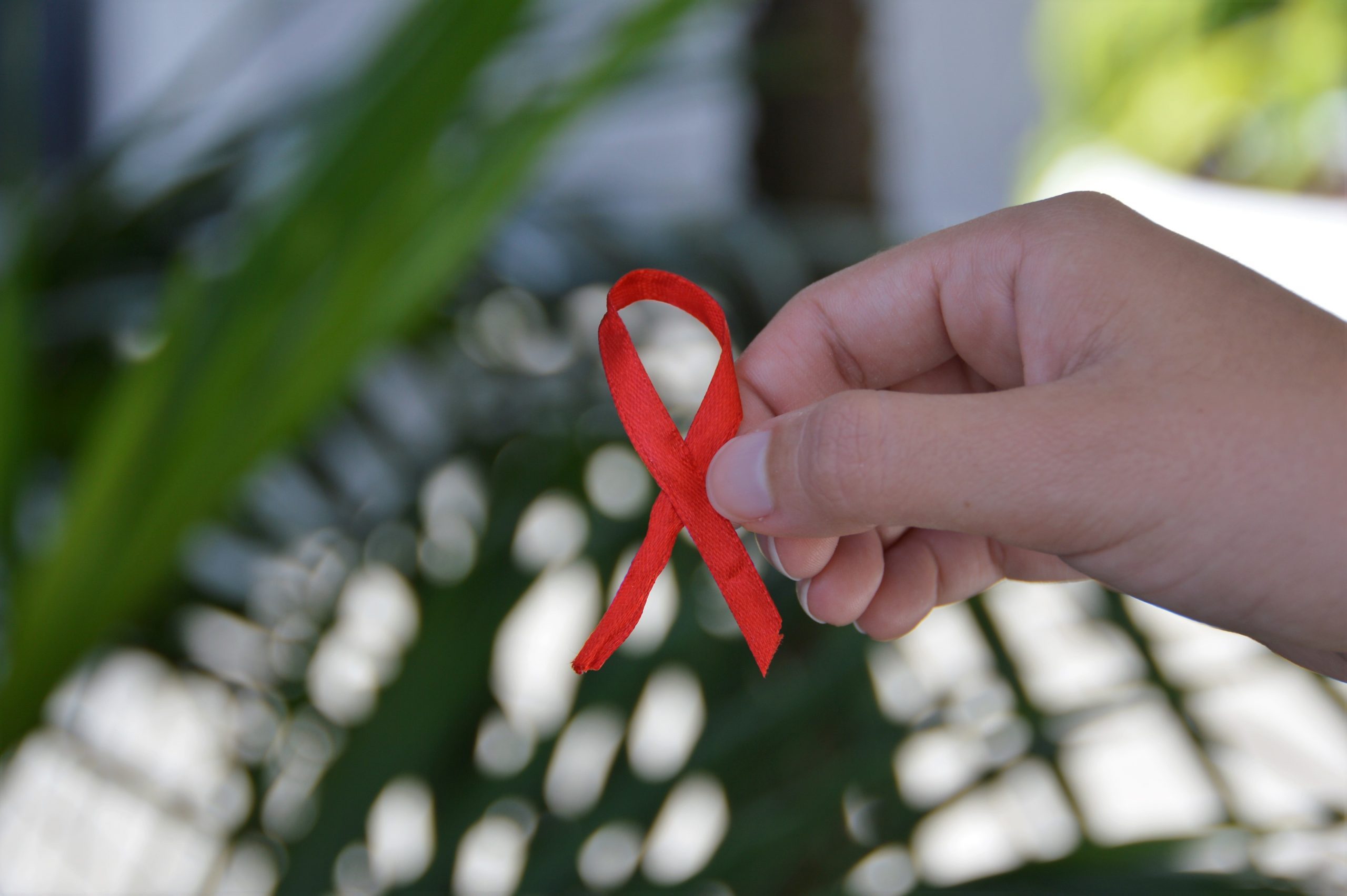 Leia mais sobre o artigo Secretaria de Saúde alerta para prevenção e tratamento para o HIV