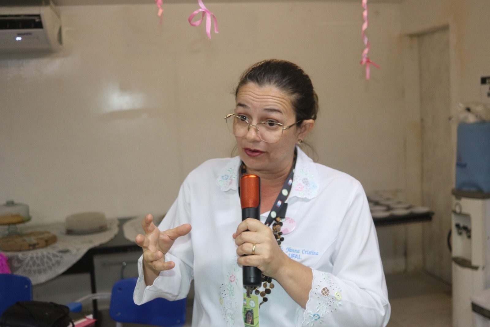 Leia mais sobre o artigo Hospital Ib Gatto Falcão encerra Campanha Outubro Rosa com palestra preventiva