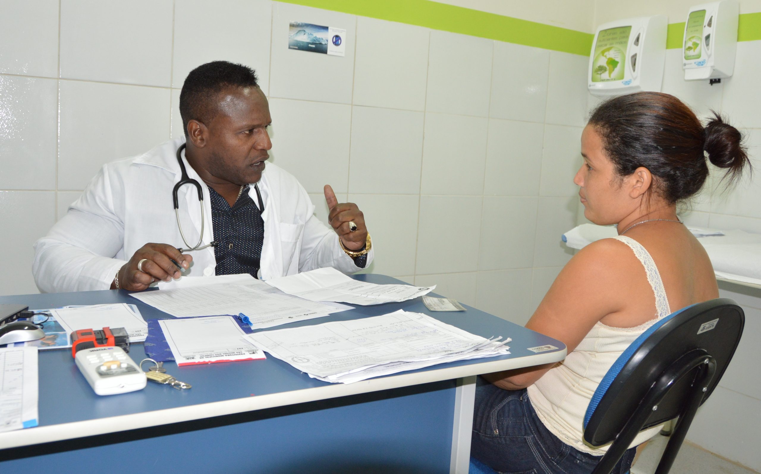 Leia mais sobre o artigo Balanço: programa Mais Médicos conta com 347 profissionais atuando em Alagoas