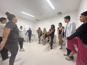 Projeto Cuidar em Movimento promove bem-estar para acompanhantes no Hospital do Coração Alagoano