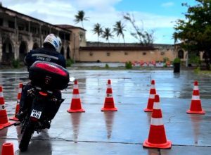 Samu promove treinamento de pilotagem segura para aprimorar atendimento do serviço de motolância
