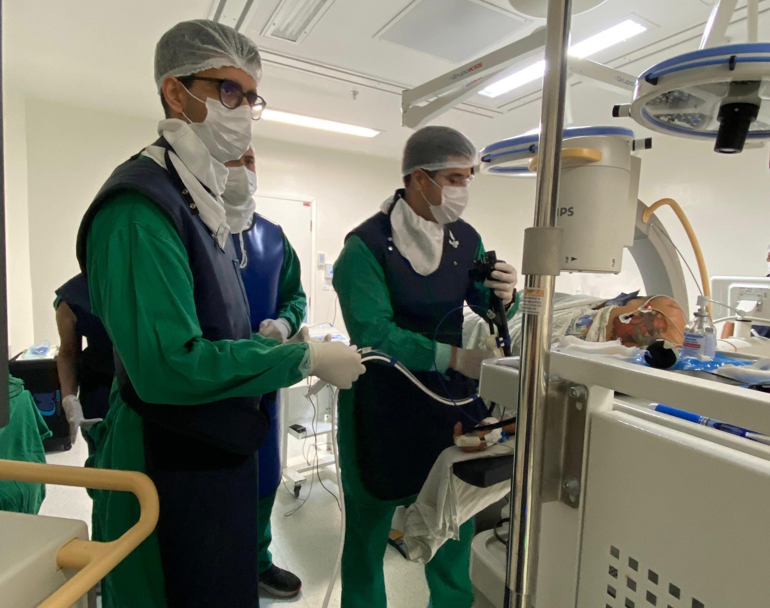 Leia mais sobre o artigo Hospital Metropolitano de AL usa técnica inédita na Rede Pública de Saúde do Estado para tratar paciente com pancreatite