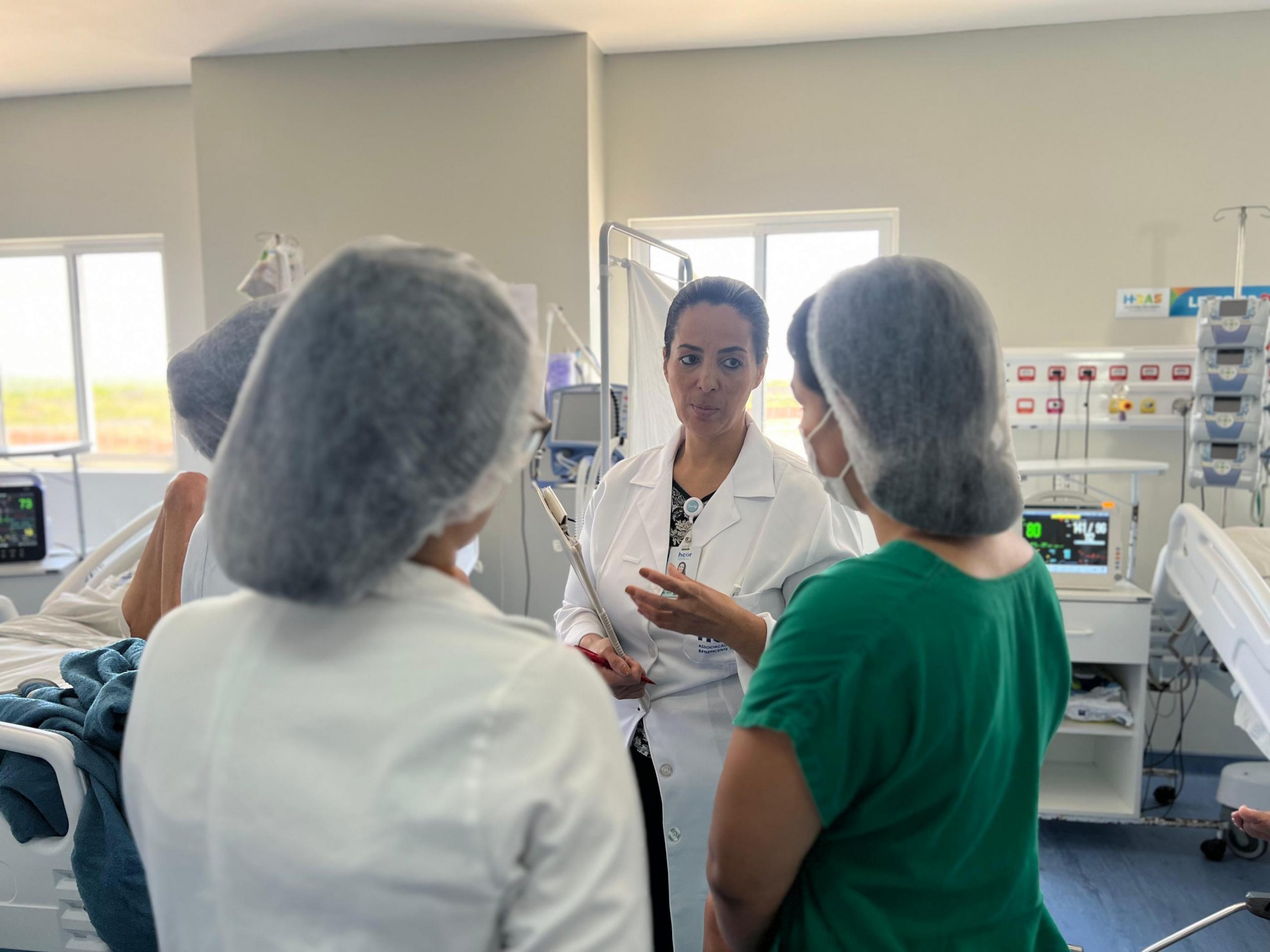 Leia mais sobre o artigo Hospital Regional do Alto Sertão passa a integrar estratégia nacional para reduzir infecções em UTIs