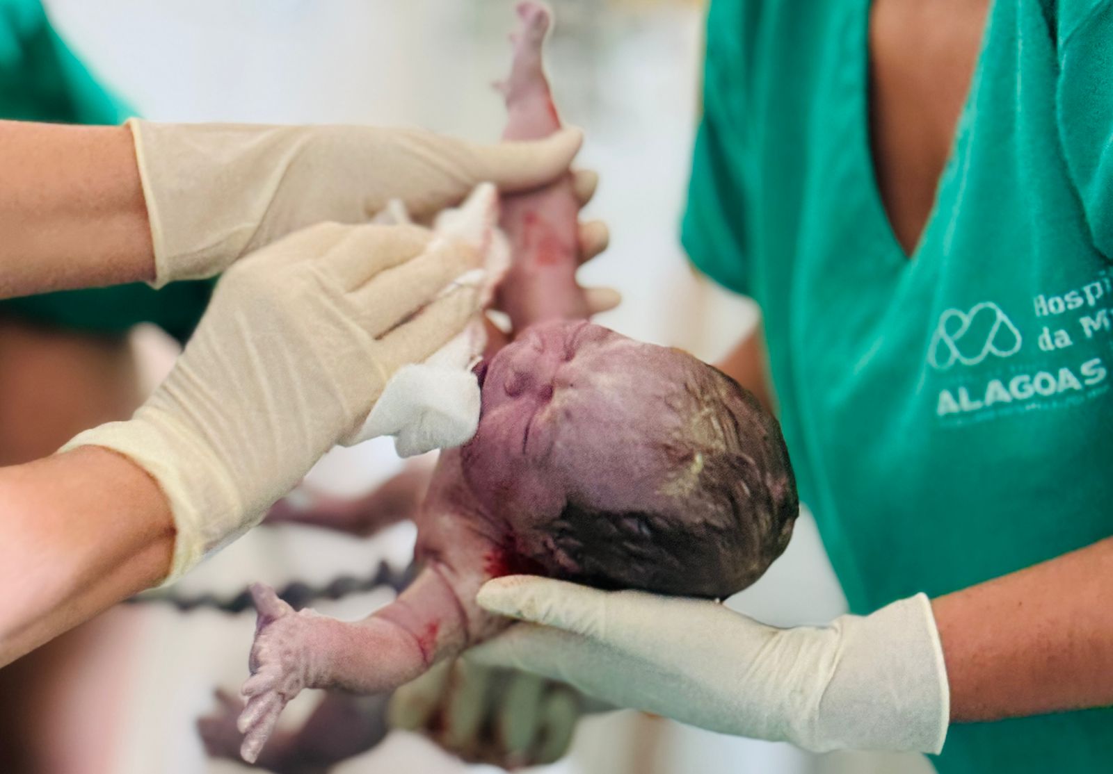 Leia mais sobre o artigo Hospital da Mulher Dra. Nise da Silveira realiza mais de 3.700 partos em 2024