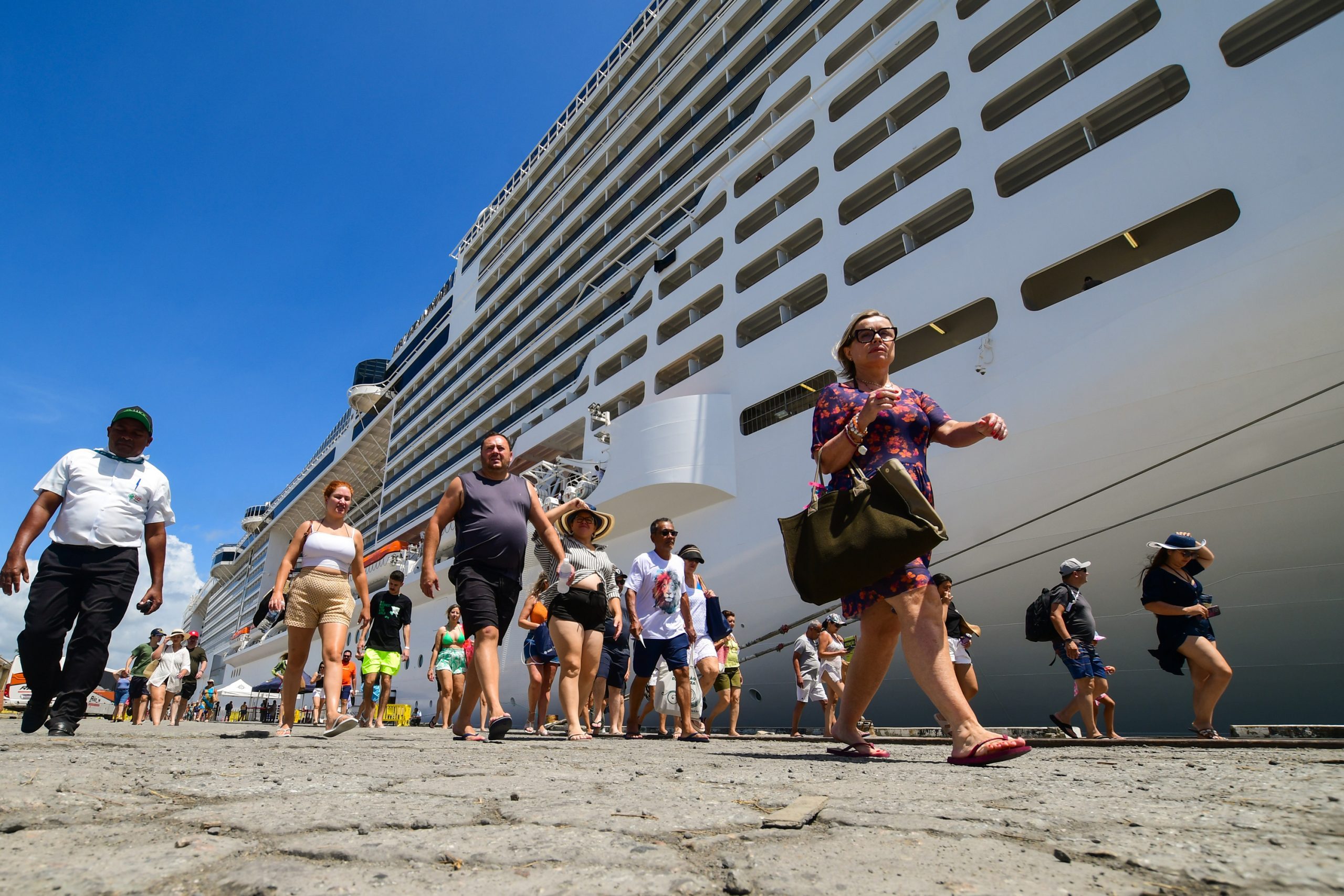 Leia mais sobre o artigo Programa Saúde no Porto: Sesau segue disponibilizando atendimentos para turistas em Maceió