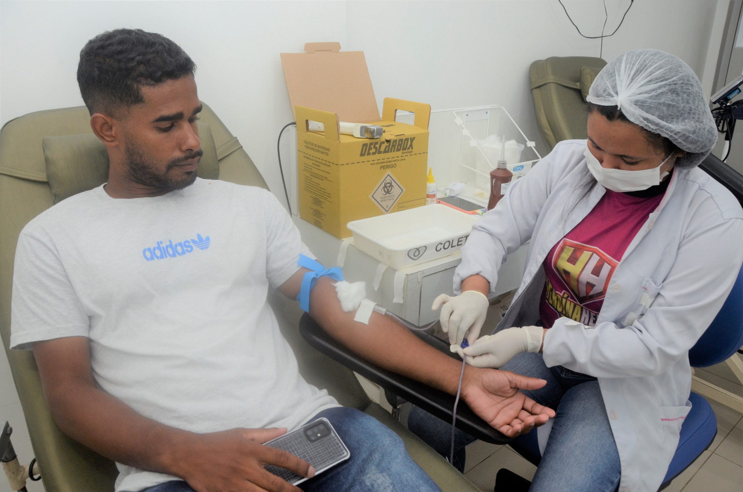 Leia mais sobre o artigo Hemoal promove duas coletas externas de sangue nesta terça (25) para formar estoque estratégico