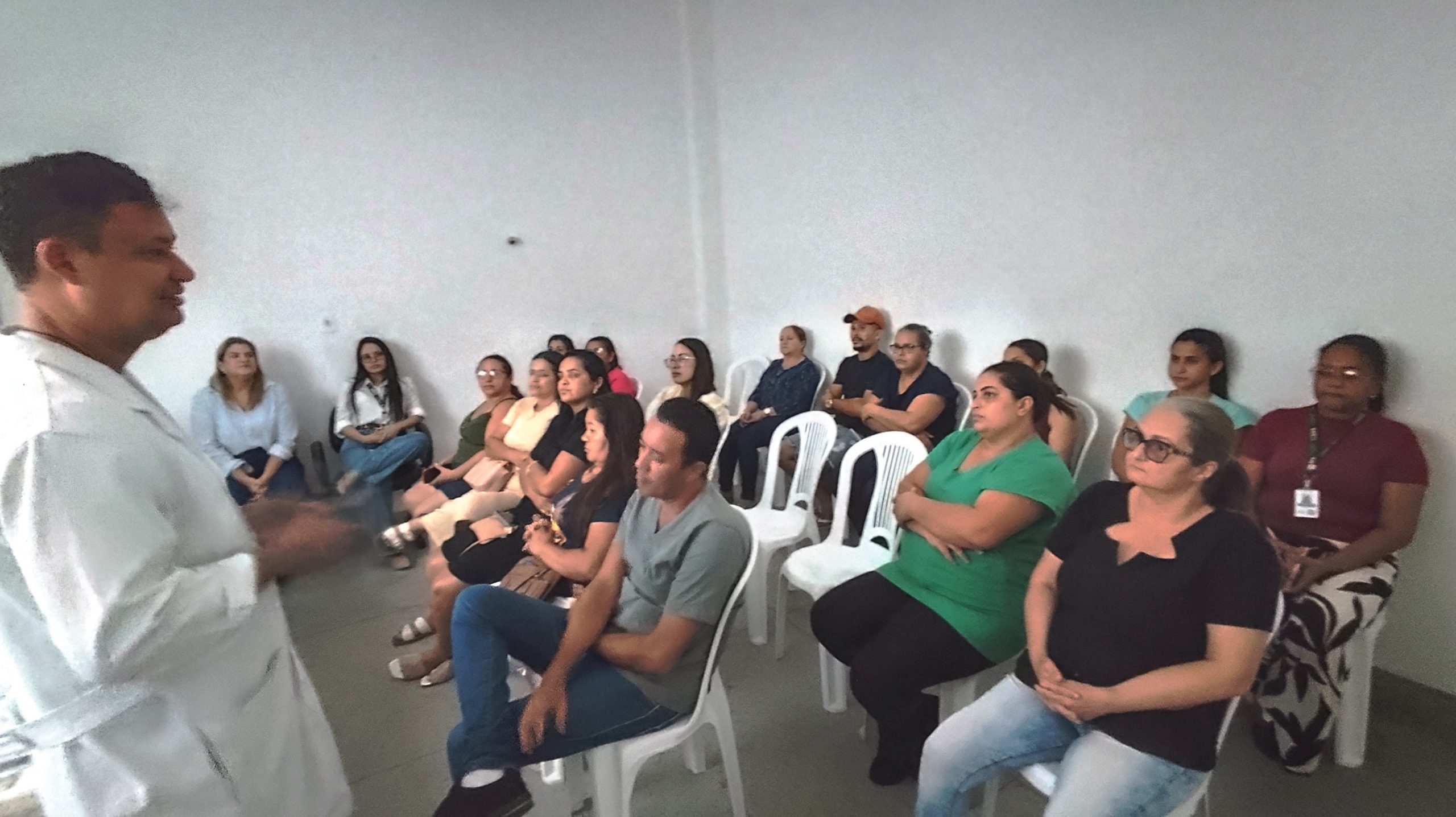 Leia mais sobre o artigo Hospital de Emergência do Agreste promove Curso de Boas Práticas em Manipulação de Alimentos para servidores do Núcleo de Nutrição e Dietética