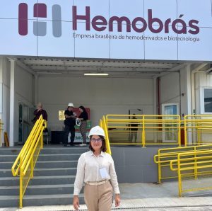 Diretora da Hemorrede de Alagoas realiza visita técnica à fábrica da Hemobrás em Pernambuco