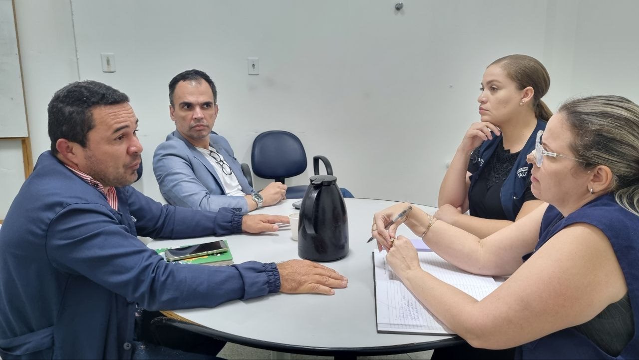 Leia mais sobre o artigo Hospital de Emergência do Agreste e Secretaria de Saúde de Arapiraca definem acompanhamento de pacientes que tentaram suicídio