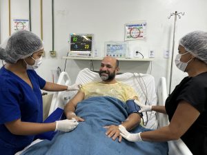 Guia de turismo sofre infarto e é salvo por atendimento especializado no HGE