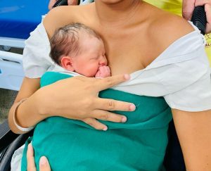 Pediatra da Sesau orienta sobre a importância do Método Canguru na redução da mortalidade infantil
