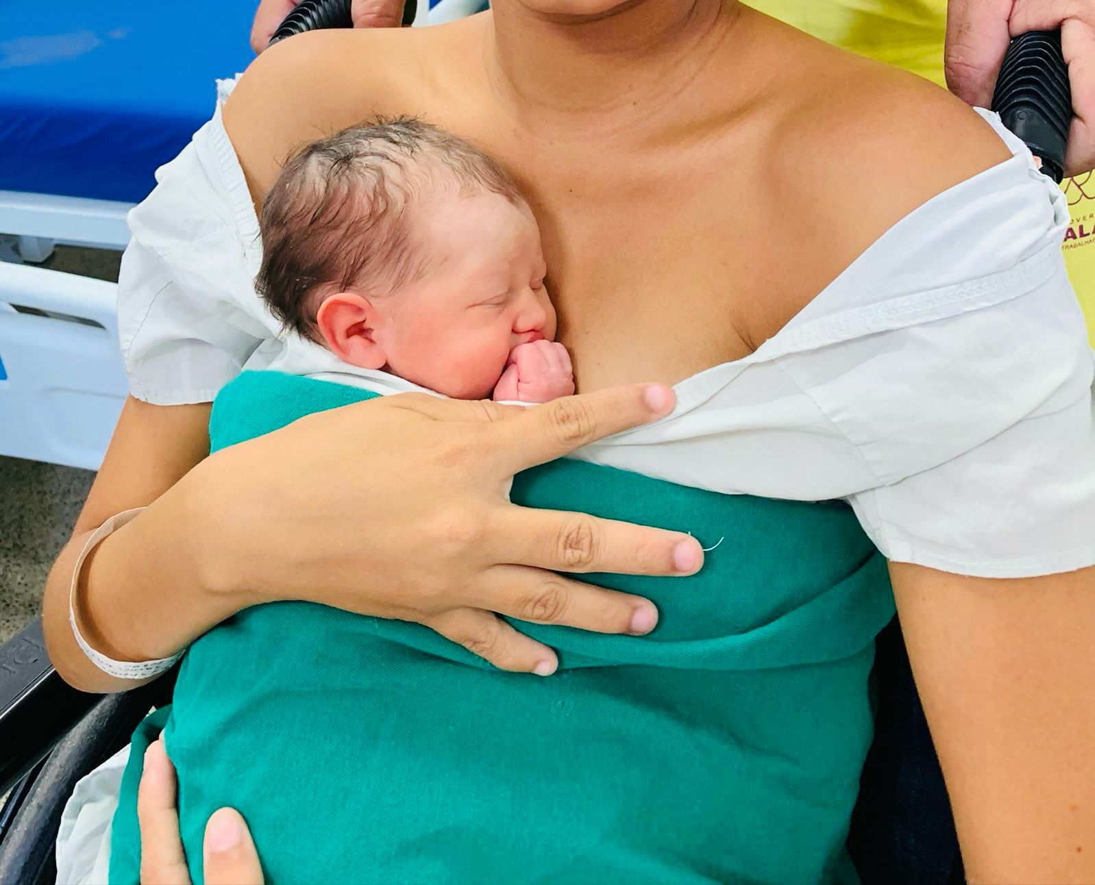 Leia mais sobre o artigo Pediatra da Sesau orienta sobre a importância do Método Canguru na redução da mortalidade infantil