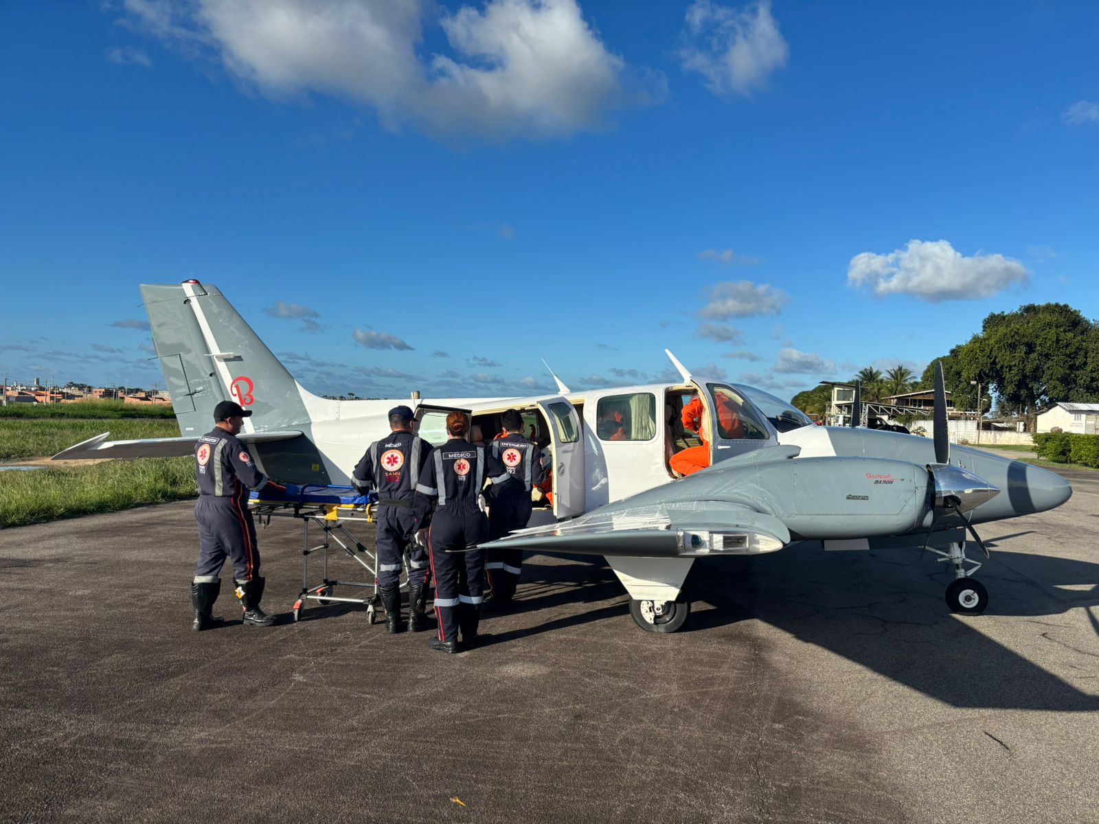 Leia mais sobre o artigo Sesau e Departamento Estadual de Aviação asseguram retorno de criança após tratamento em São Paulo