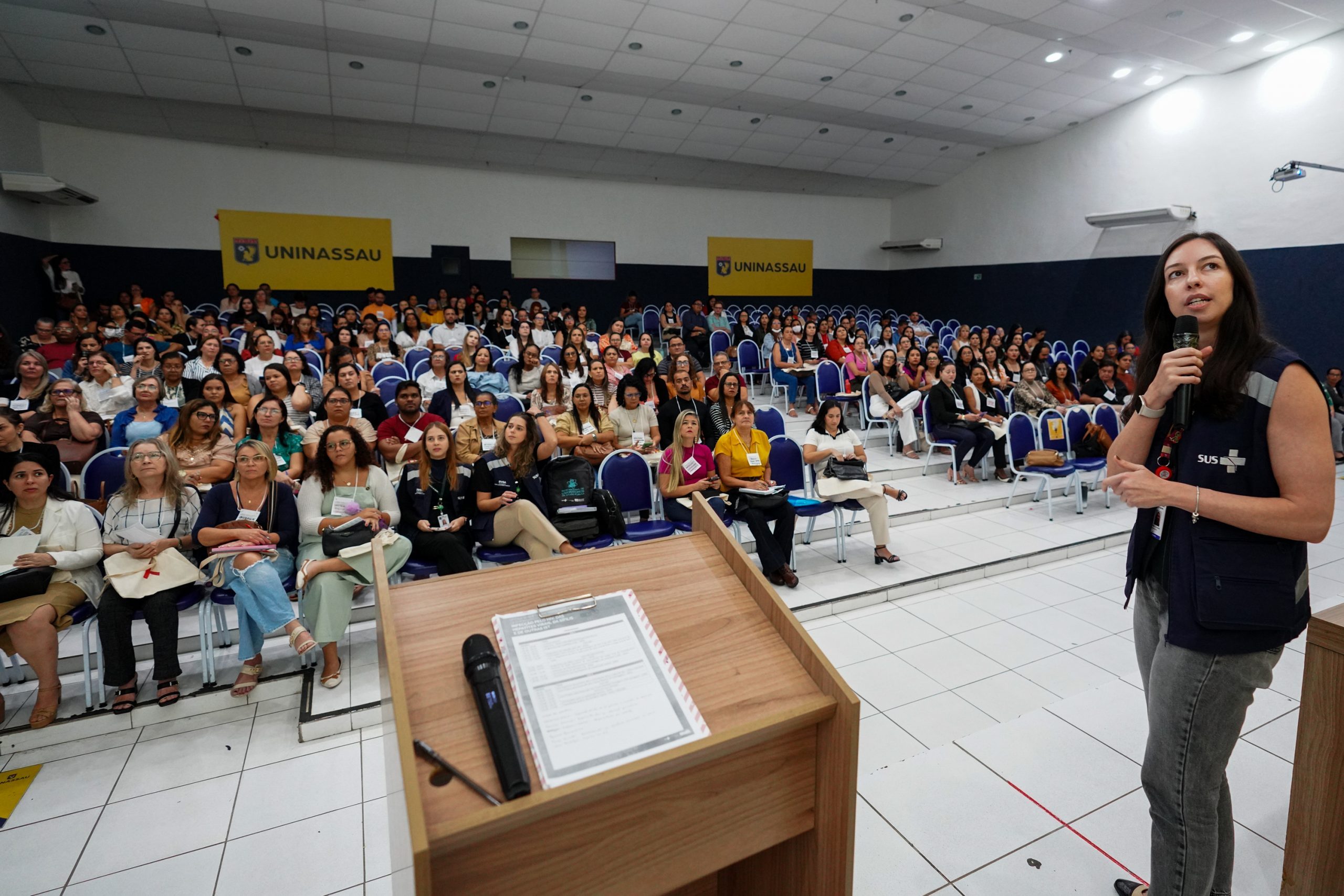 Leia mais sobre o artigo Profissionais de saúde dos 102 municípios alagoanos são capacitados sobre diretrizes de diagnóstico e monitoramento de ISTs