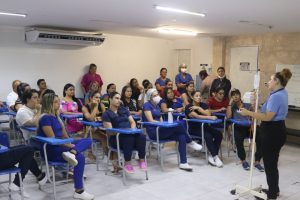 Hospital Ib Gatto Falcão treina equipe de Enfermagem para uso de novas Bombas de Infusão 