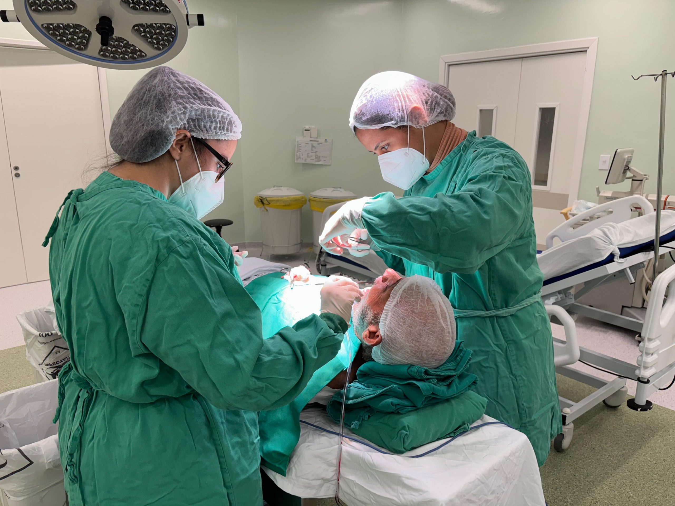 Leia mais sobre o artigo Integração entre odontologia e cardiologia garante segurança cirúrgica a paciente