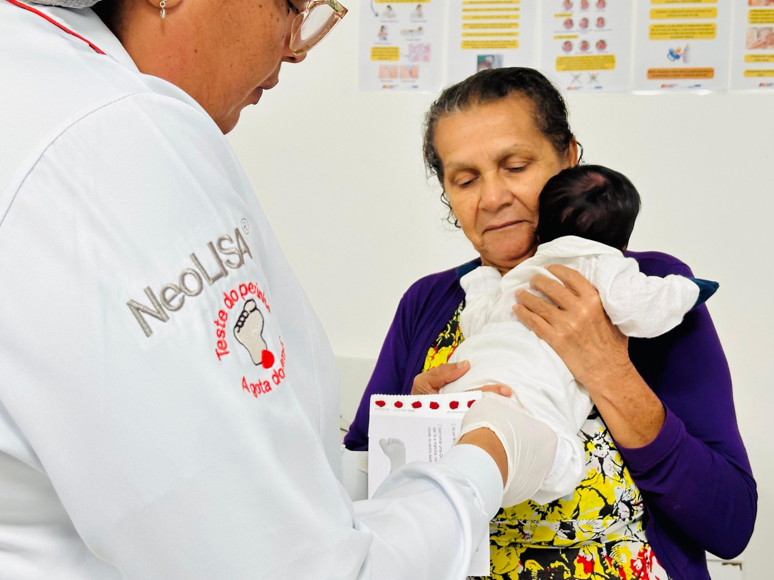 Leia mais sobre o artigo Pediatra do Hospital da Mulher de Alagoas ressalta importância do Teste do Pezinho para recém-nascidos