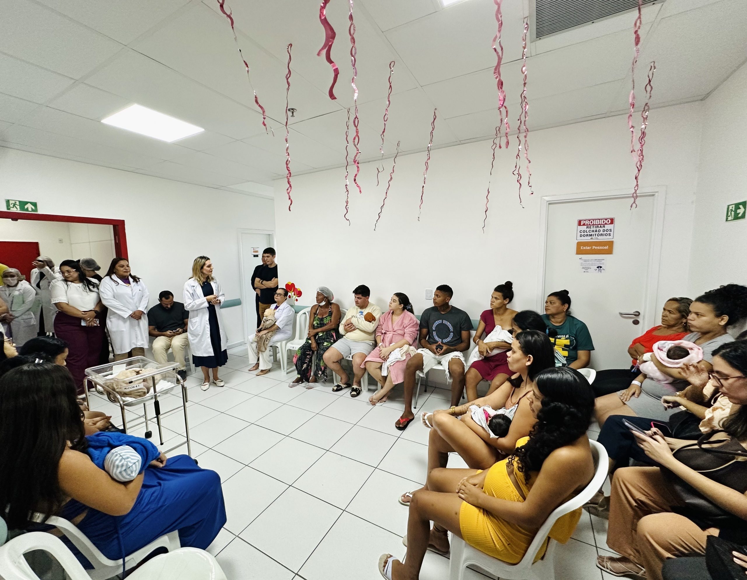 Leia mais sobre o artigo Grupo Coração de Mãe celebra primeiro ano de assistência às pacientes puérperas
