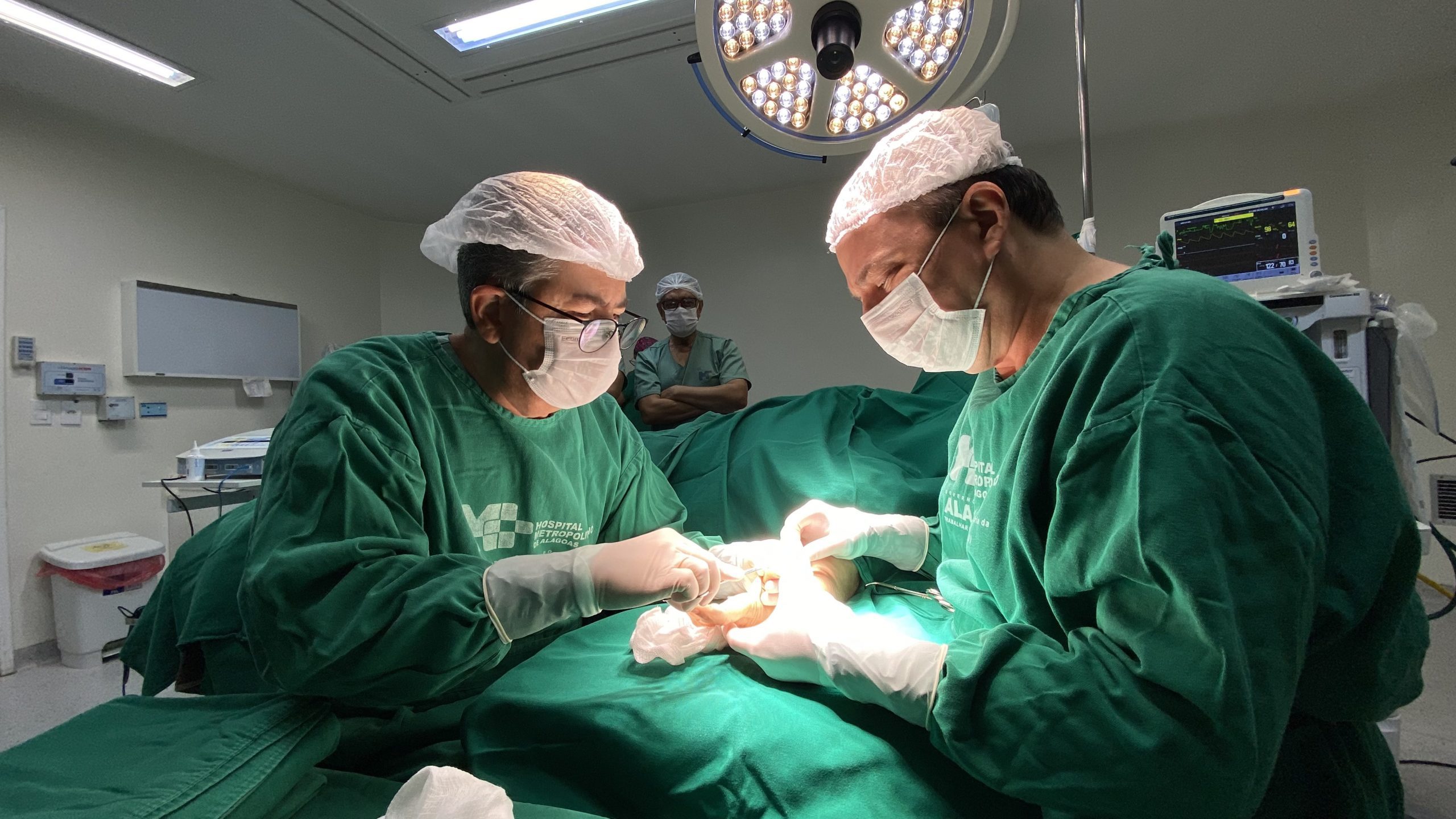 Leia mais sobre o artigo Hospital Metropolitano de Alagoas alerta para os riscos de acidentes domésticos que podem afetar a mão