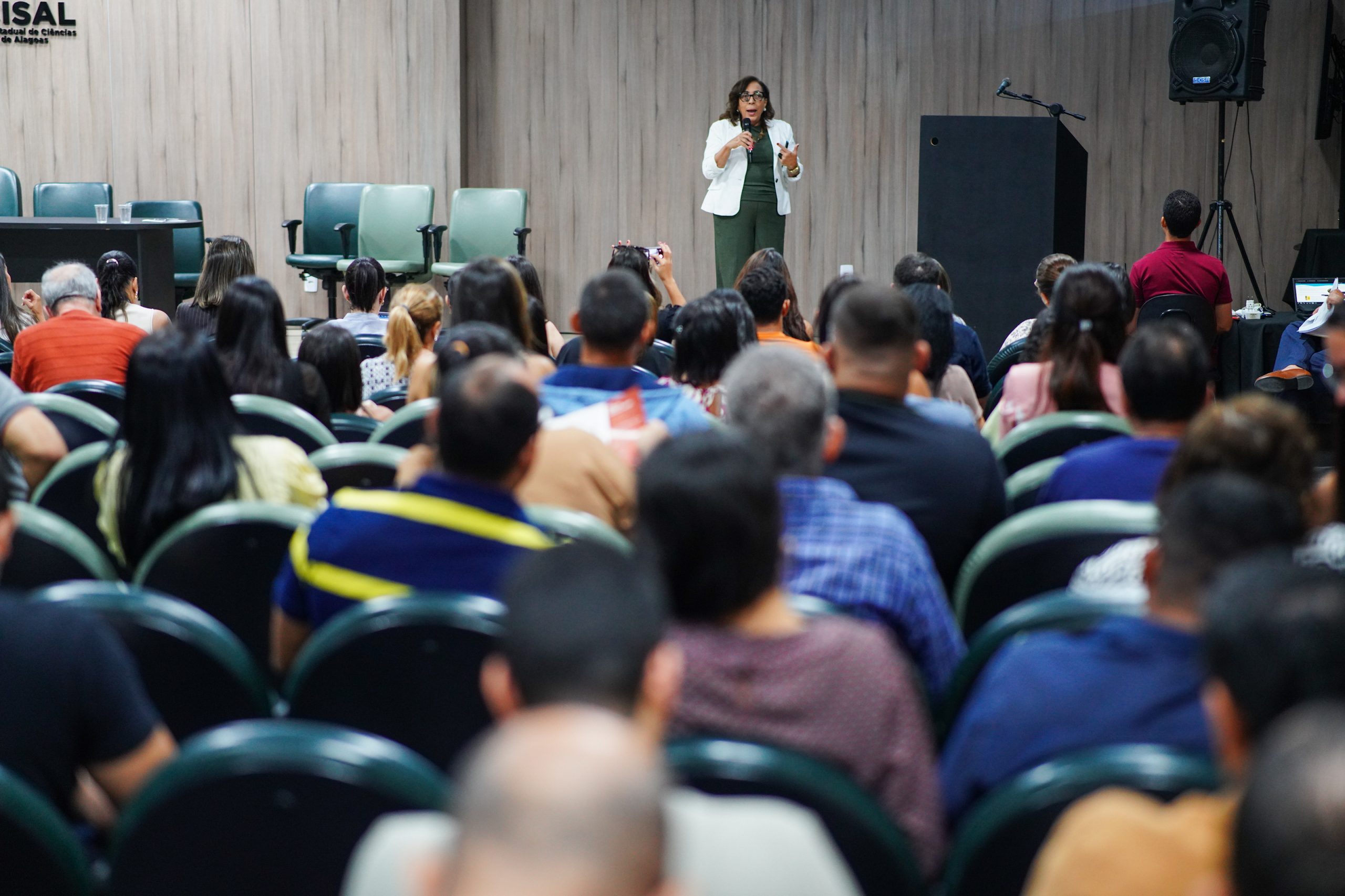 Leia mais sobre o artigo Sesau e Ministério da Saúde promovem Capacitação sobre Fiscalização de Controle do Tabagismo