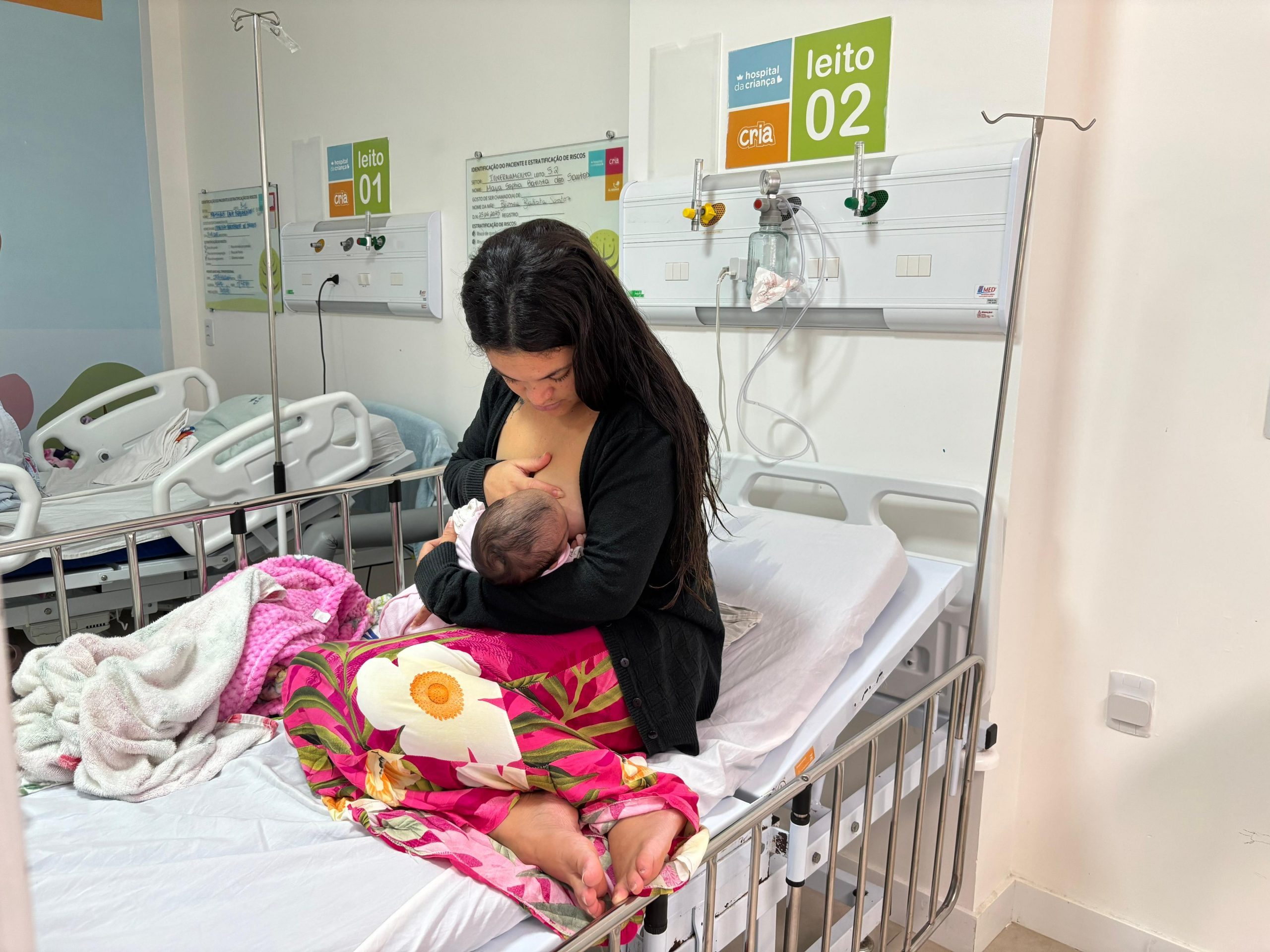 Leia mais sobre o artigo Agosto Dourado: pediatra do Hospital da Criança ressalta importância do aleitamento materno