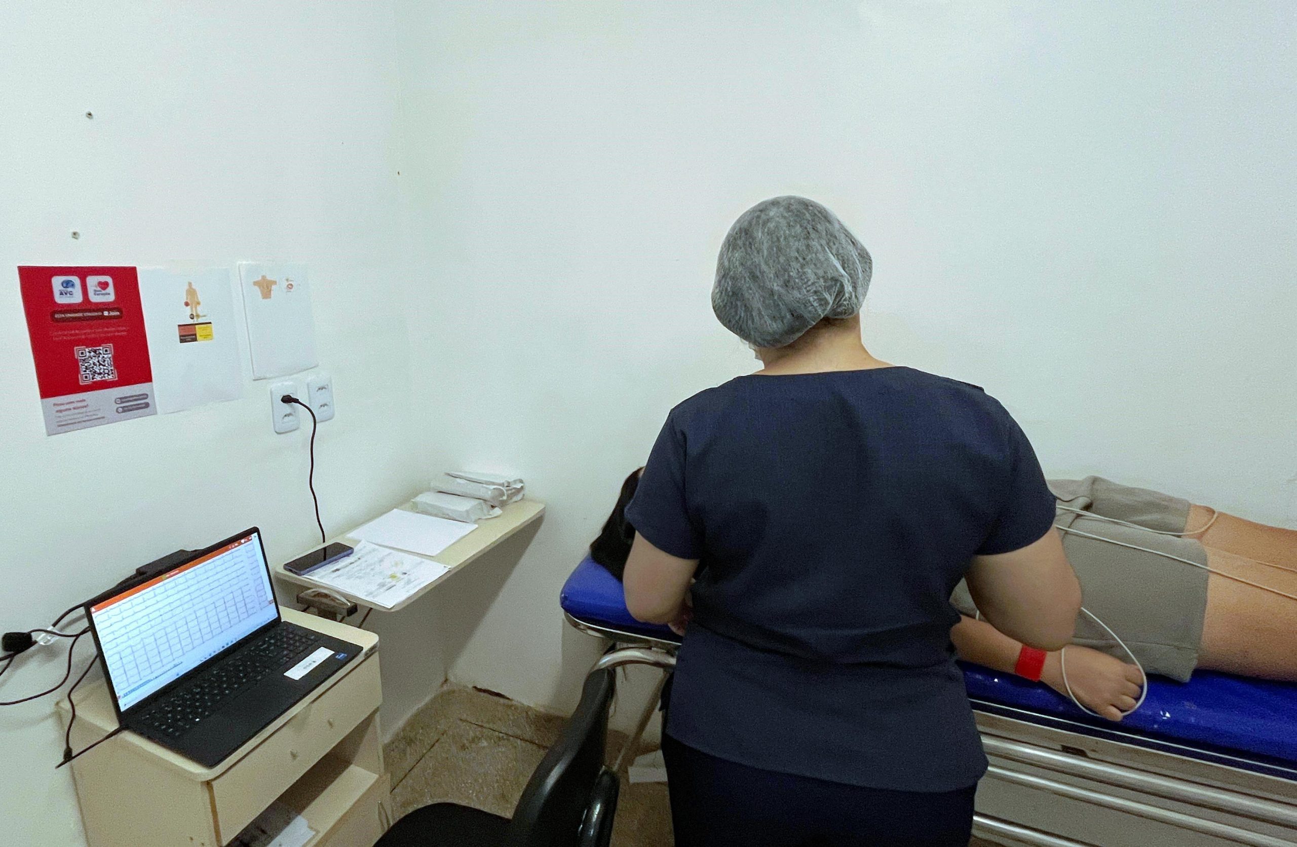 Leia mais sobre o artigo Médico do Hospital Dr. Ib Gatto Falcão alerta para a importância de reconhecer sinais de AVC e Infarto precocemente