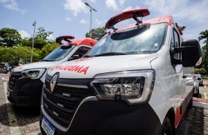 Governo de Alagoas e Sesau entregam ambulâncias do Samu para os municípios de Atalaia e São Sebastião