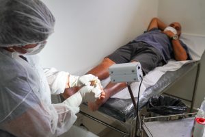 Ambulatório de Pé Diabético da Clínica da Família do Jacintinho é referência em saúde especializada