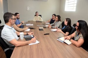 Sesau promove encontro de alinhamento entre gestores de laboratórios públicos de Alagoas