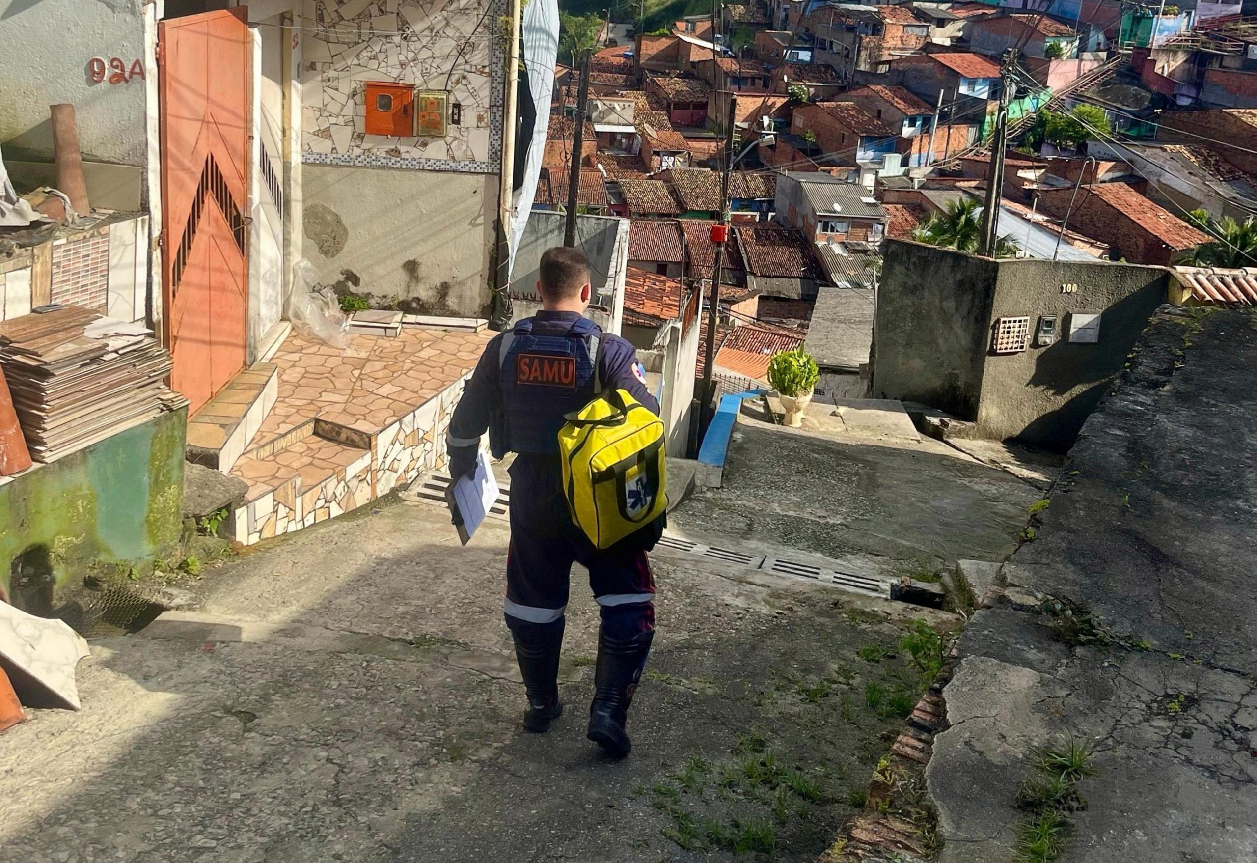 Leia mais sobre o artigo Samu salva homem de 57 anos em crise de hipoglicemia no bairro do Jacintinho, em Maceió