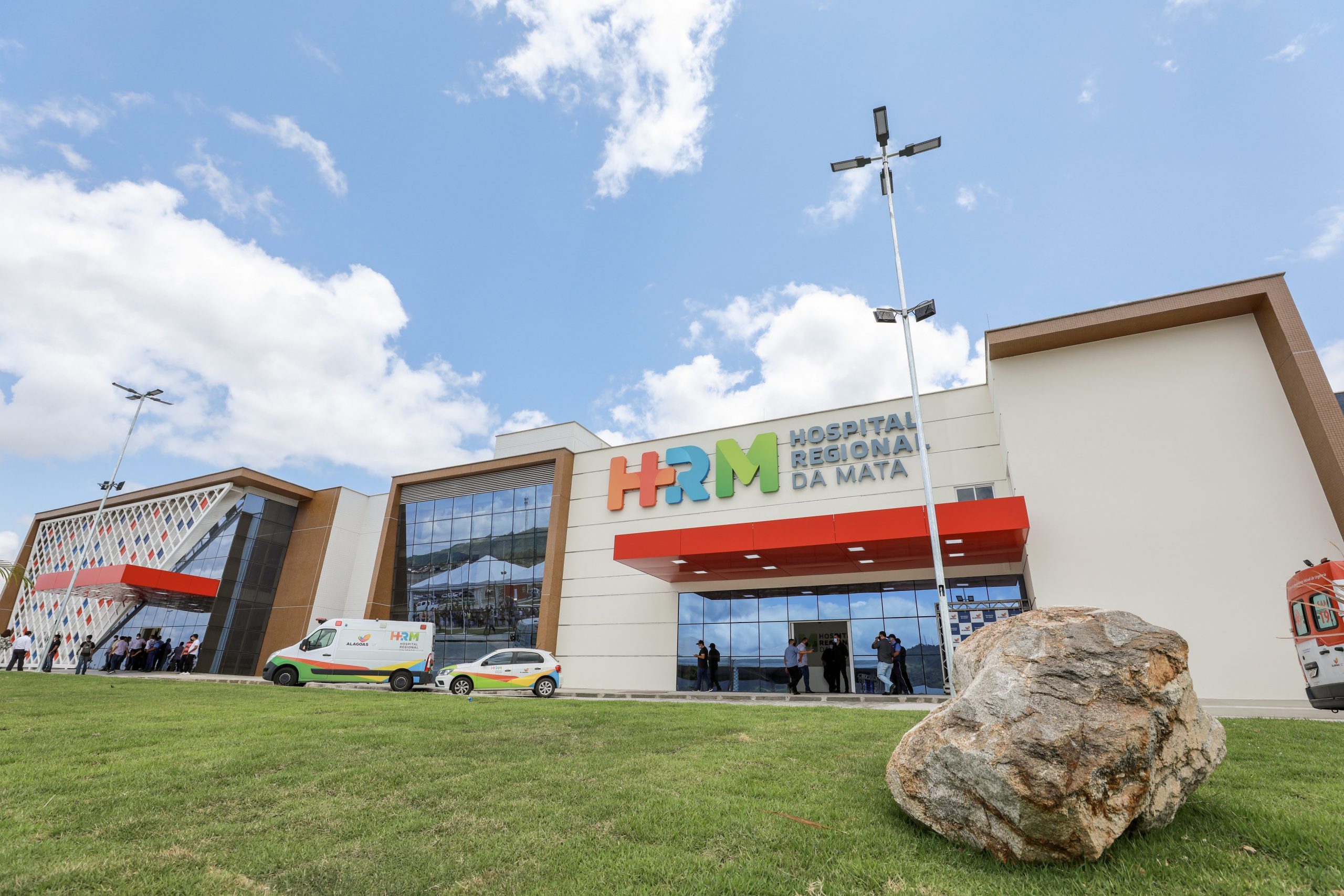 Leia mais sobre o artigo Hospital Regional da Mata completa cinco anos de funcionamento e contabiliza mais de 11,7 mil cirurgias