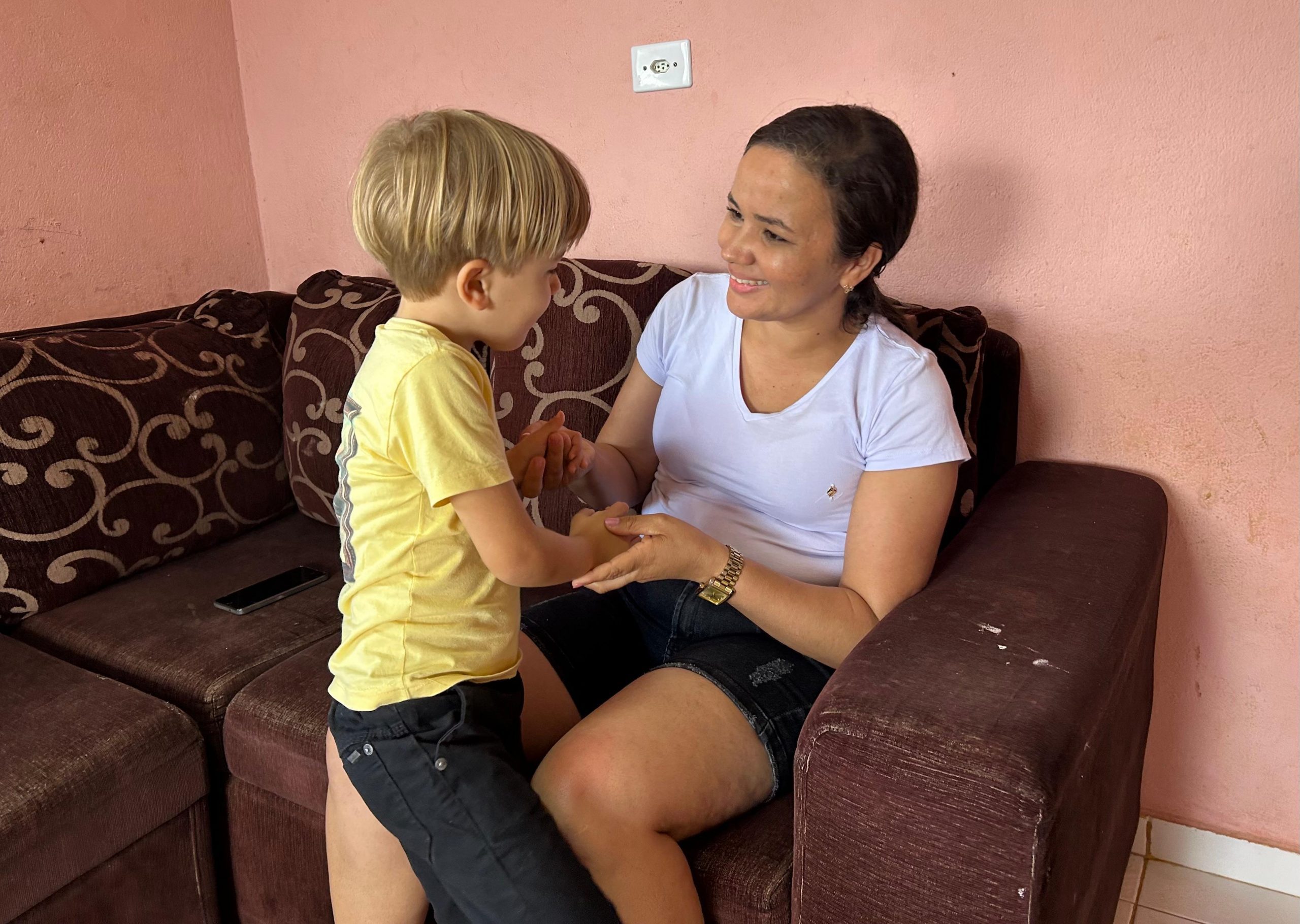 Leia mais sobre o artigo Pedagoga vence batalha contra síndrome neurológica rara no Hospital Metropolitano de Alagoas