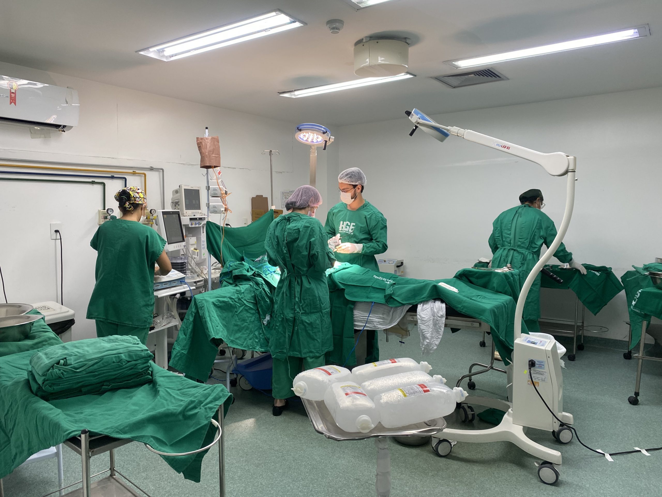 Leia mais sobre o artigo Família de paciente vítima de AVC autoriza a doação dos rins no HGE e mais duas pessoas saem da lista de espera pelo transplante