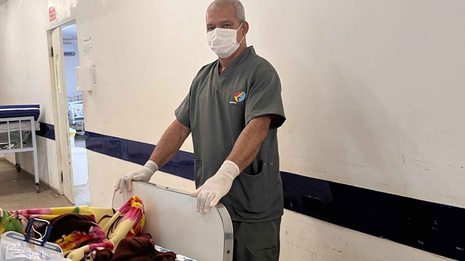 Leia mais sobre o artigo Hospital Dr. Ib Gatto Falcão reforça compromisso com a qualificação e valorização de porteiros e maqueiros