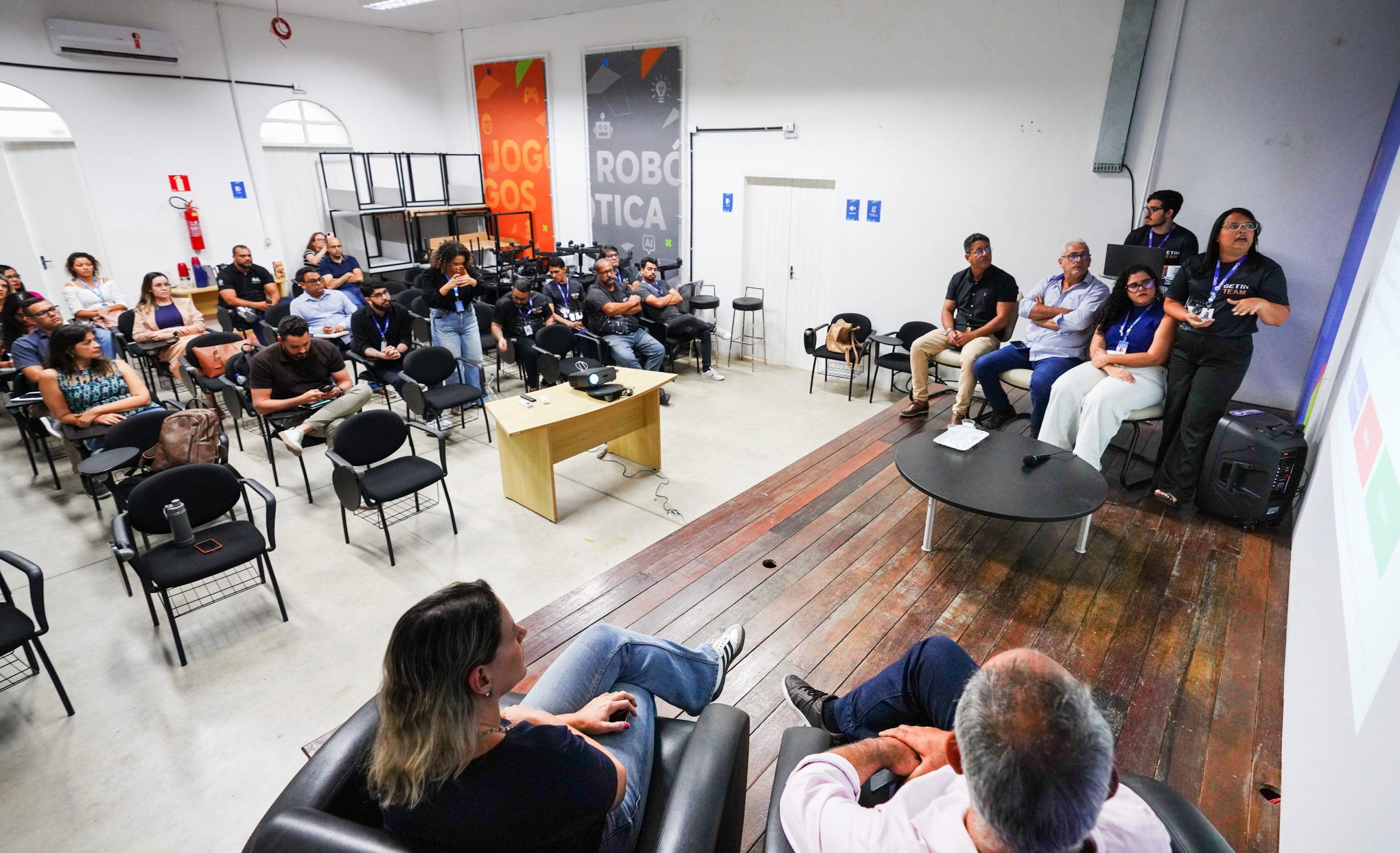 Leia mais sobre o artigo Grupo de Trabalho da Sesau discute federalização da Rede Nacional de Dados em Saúde
